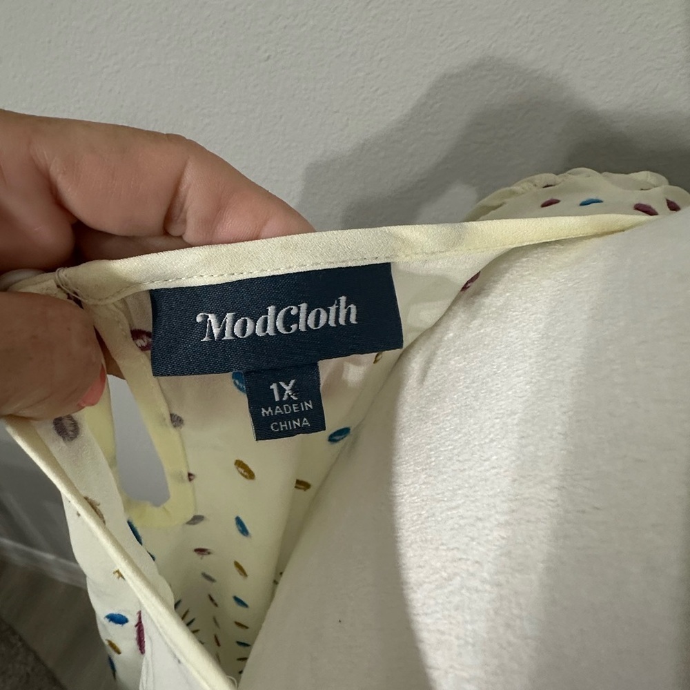 Modcloth Cream Relaxed Pleated Long Sleeve Blouse - Picture 6 of 7